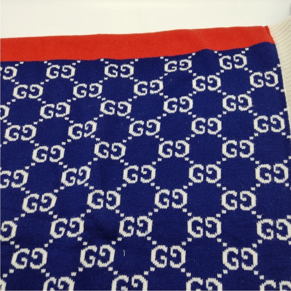 Gucci White and Blue Striped Knit Small Lap Blanket 31.5”x31.5” - Picture 6 of 9